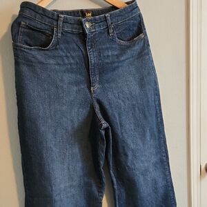 Lee Blue Straight Leg Jeans Classic Style
